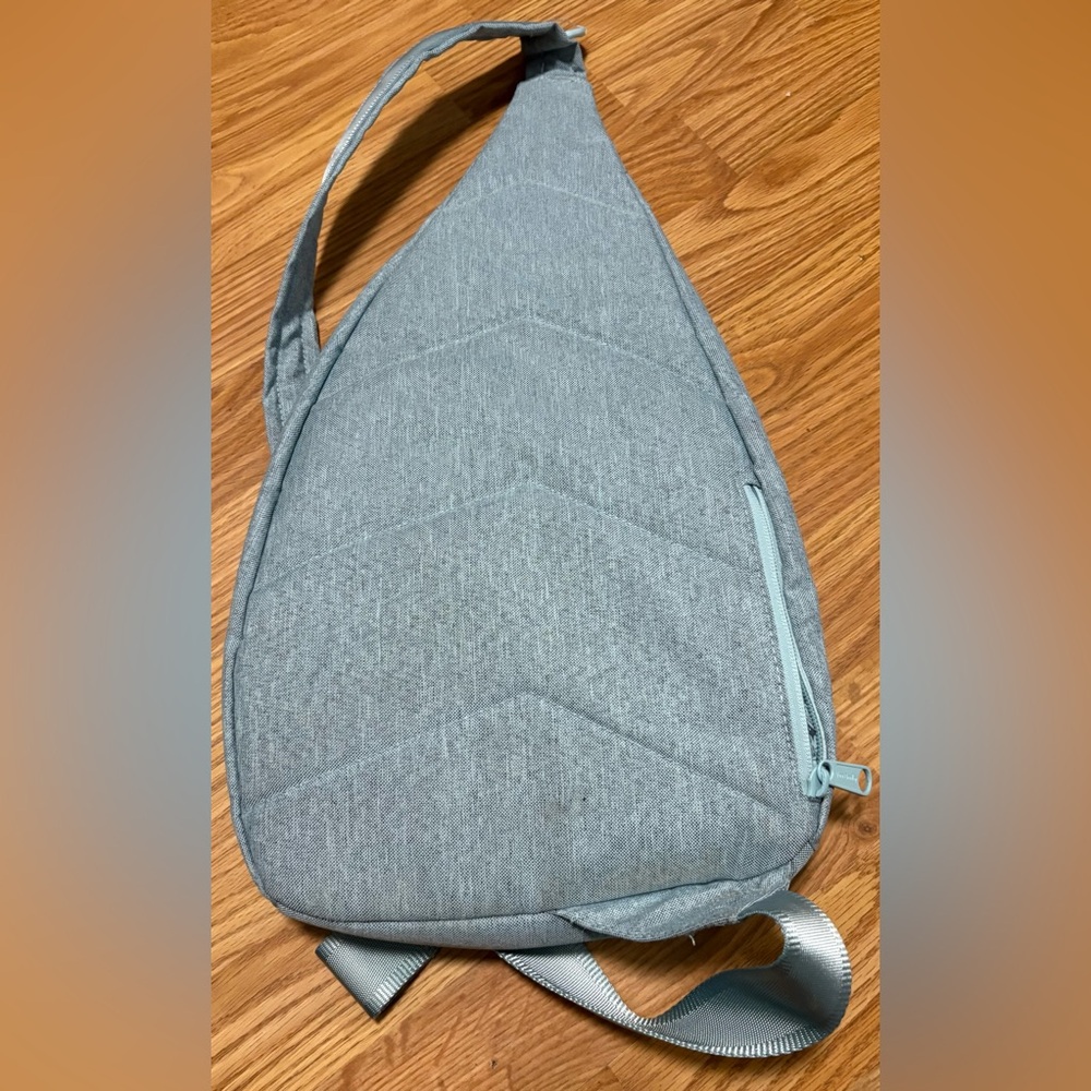 Vera Bradley Gray Sling Bag with Light Blue Accents - Picture 6 of 6